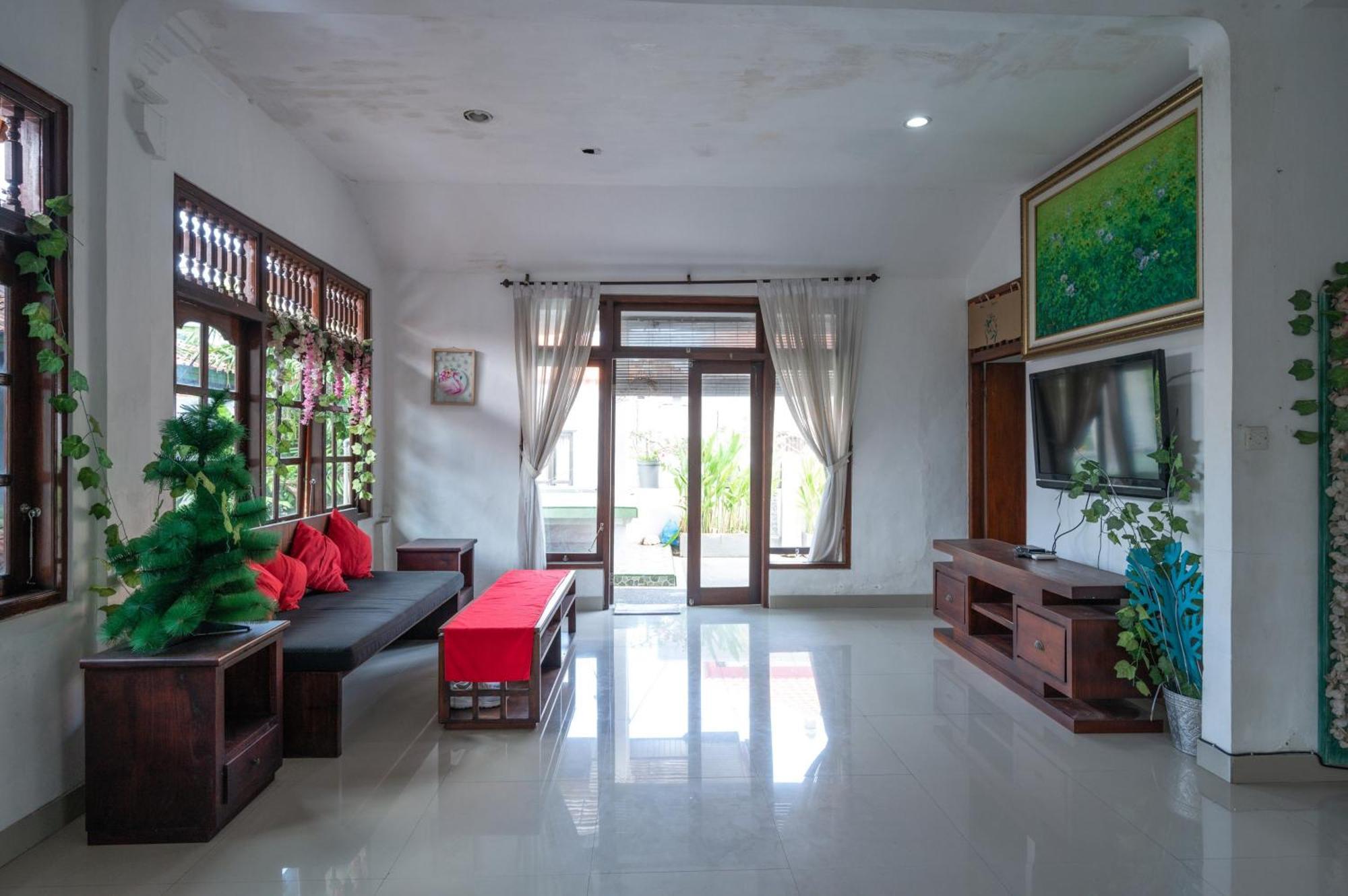 Hotel Oyo 4003 Ceria