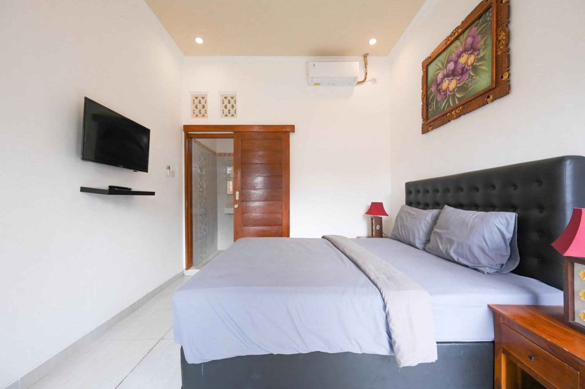 Oyo 4003 Ceria