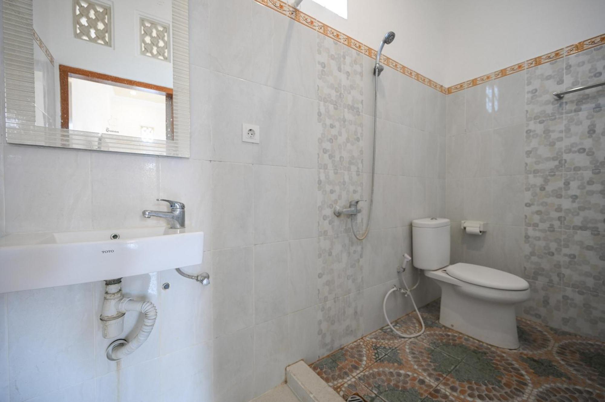 Oyo 4003 Ceria