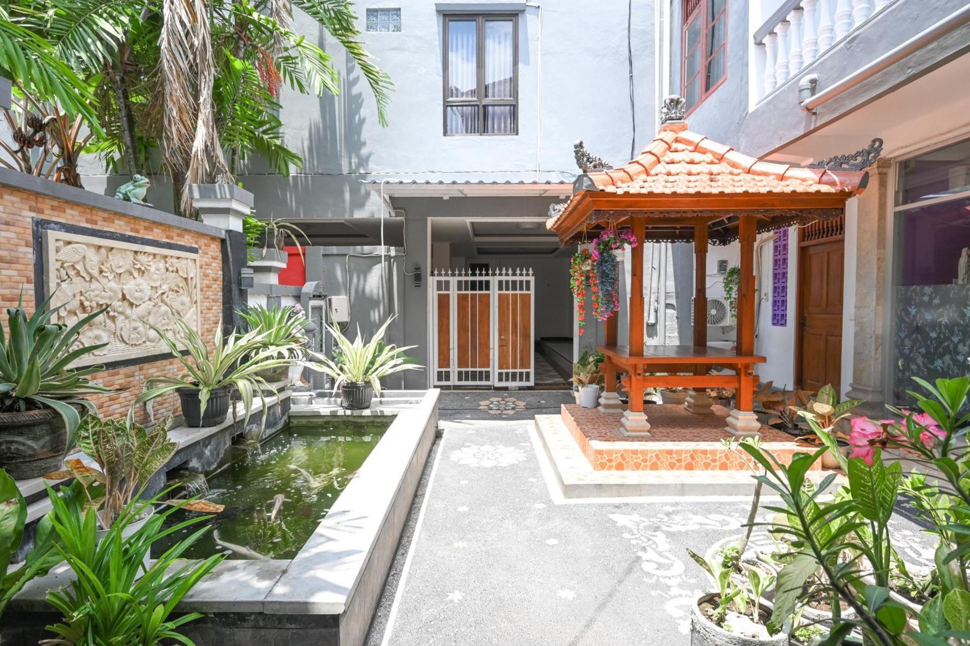 Oyo 4003 Ceria Seminyak (Bali)
