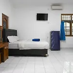 Ceria Guesthouse Seminyak Mitra Reddoorz